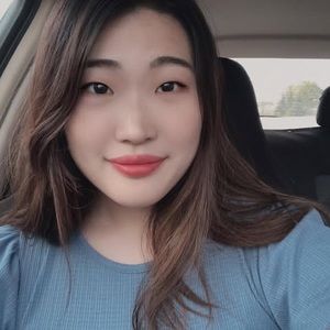 Meet your Posher, Lena